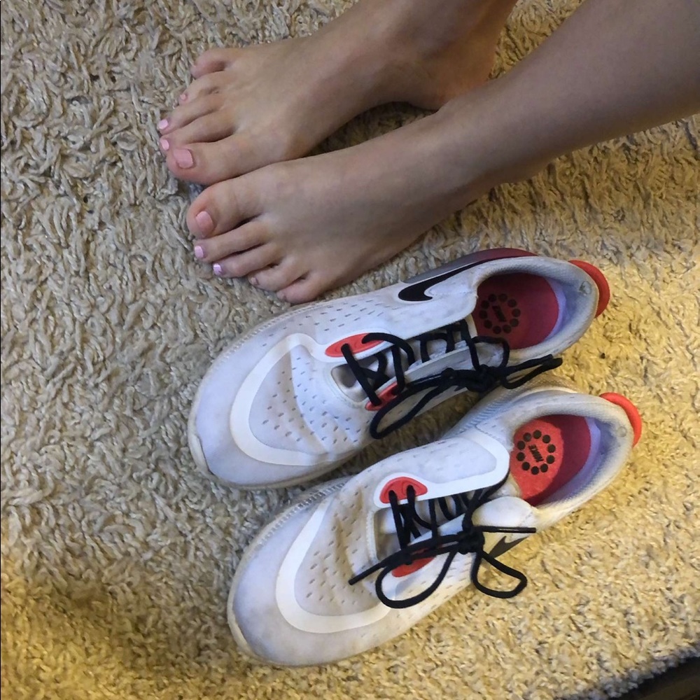 Very used shoes